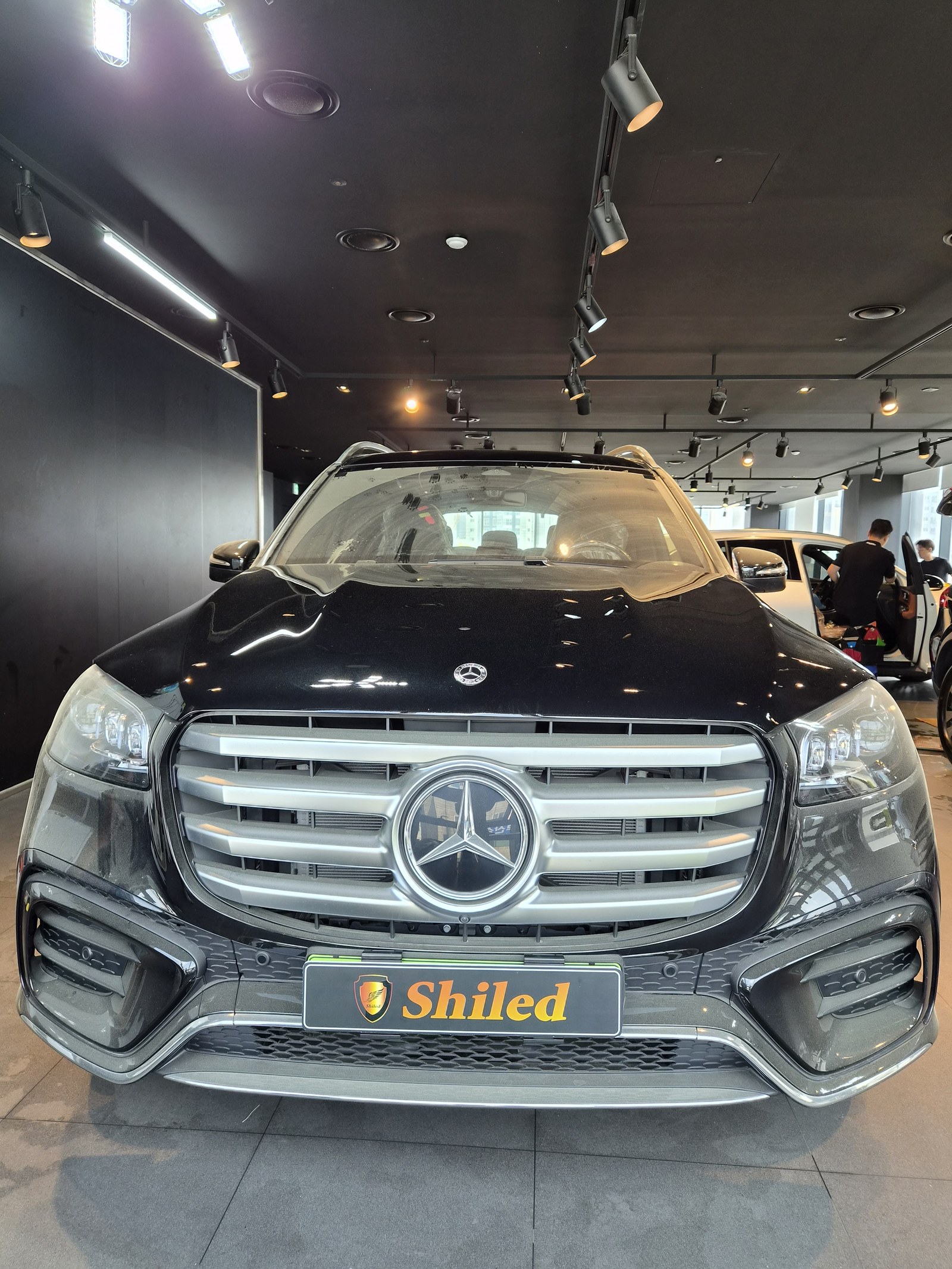벤츠 GLS450 전면 - 광택 전