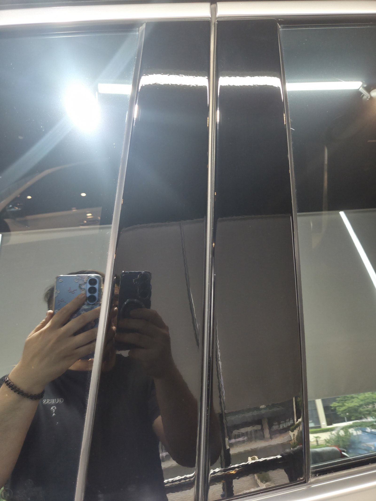 벤츠 GLS580 검정 도장 - 광택 후 반사