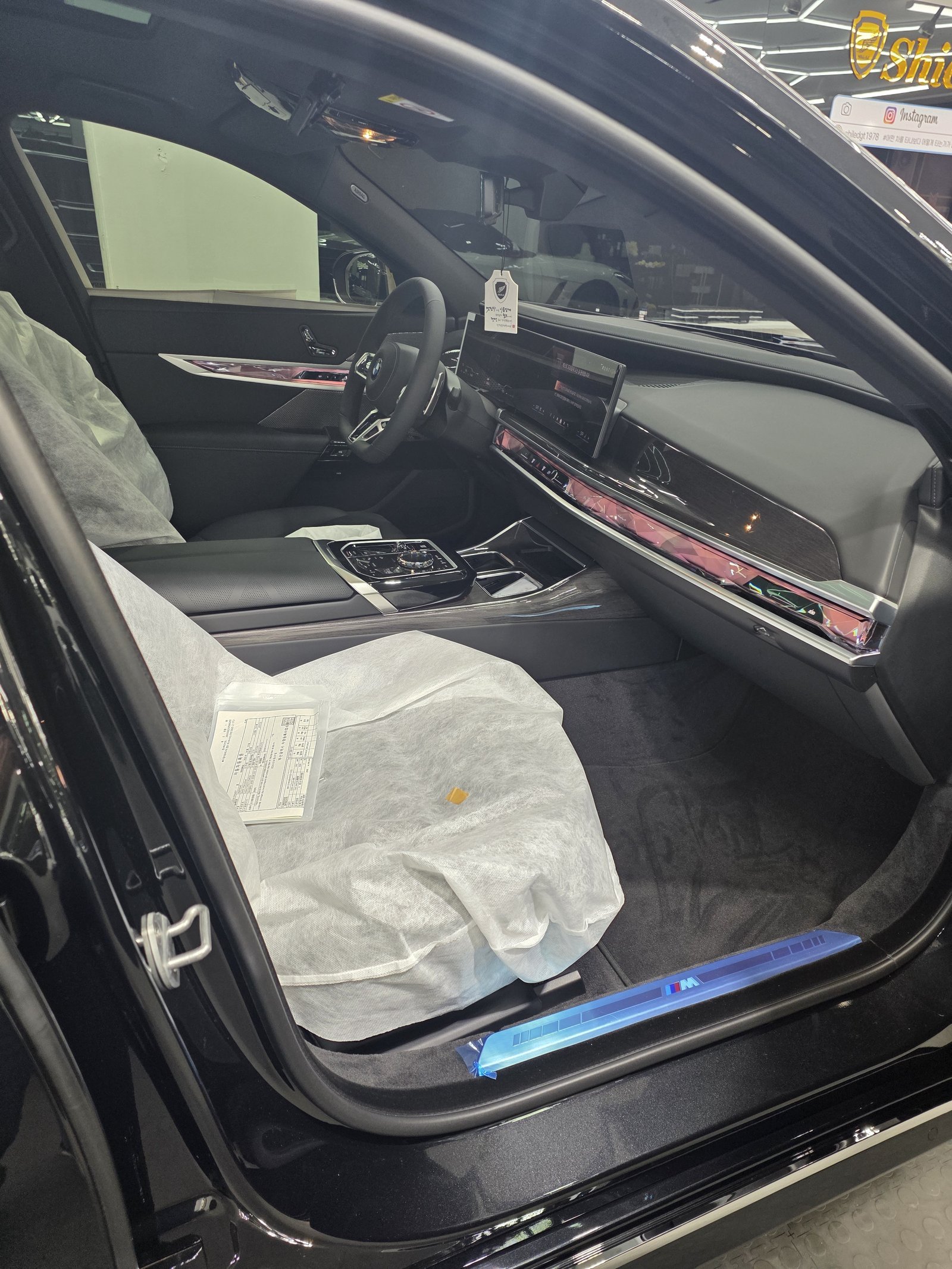 BMW 740d 실내 시트코팅 - 부산 쉴드광택
