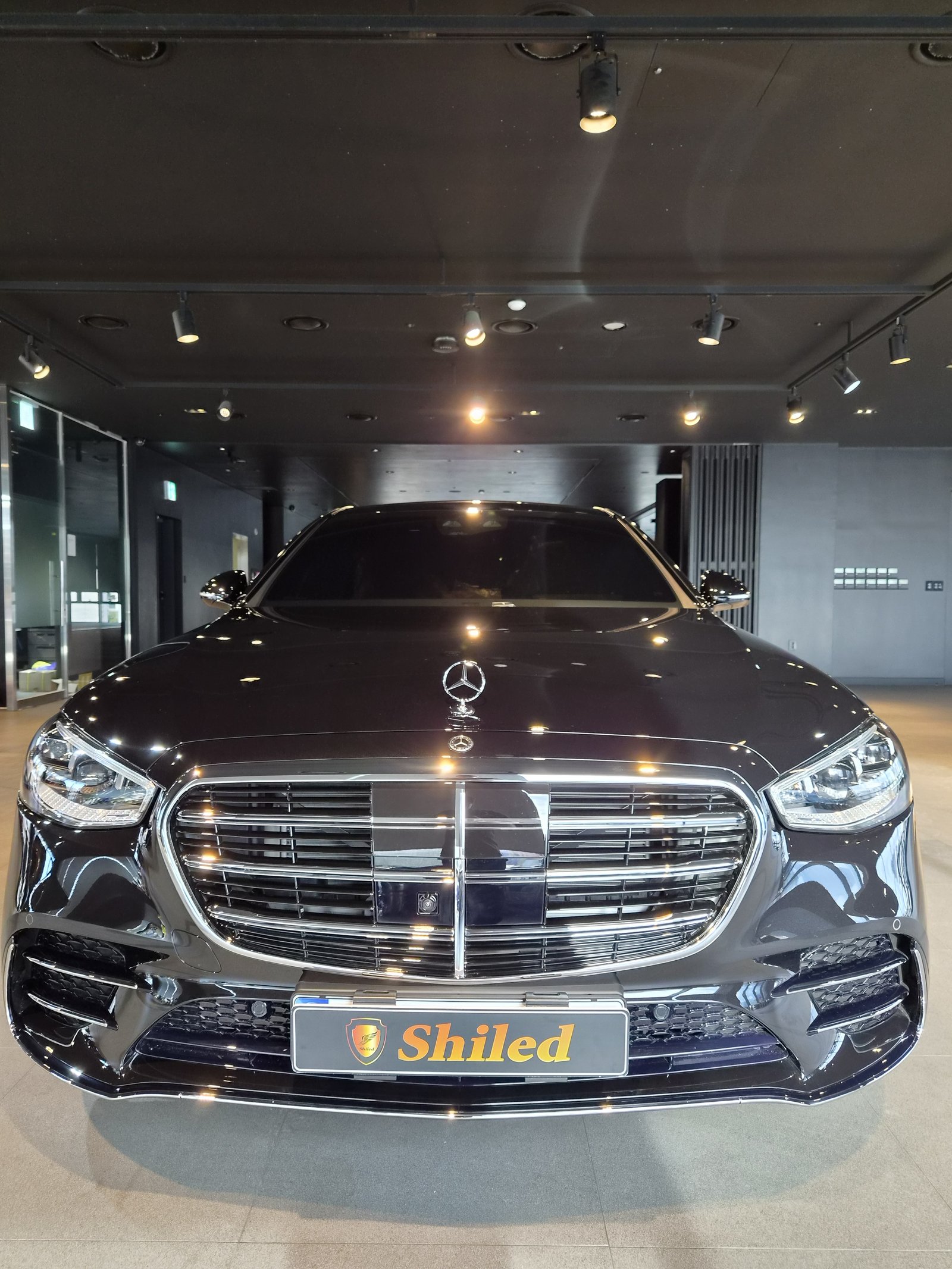 벤츠 S450 검정 신차 F5 유리막코팅 - 부산 쉴드광택 전면