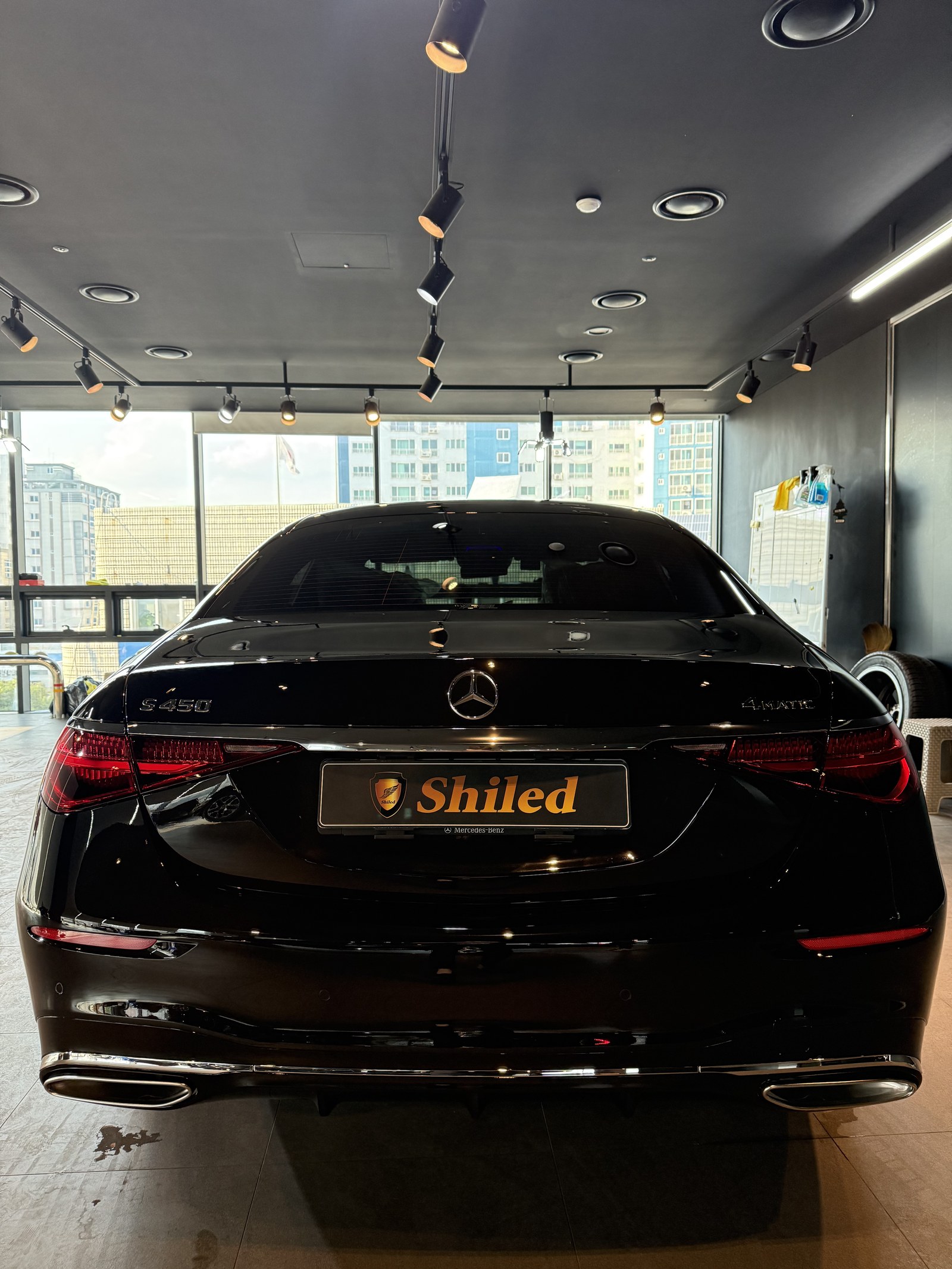 벤츠 S450 검정 후면 - 부산 쉴드광택 신차코팅