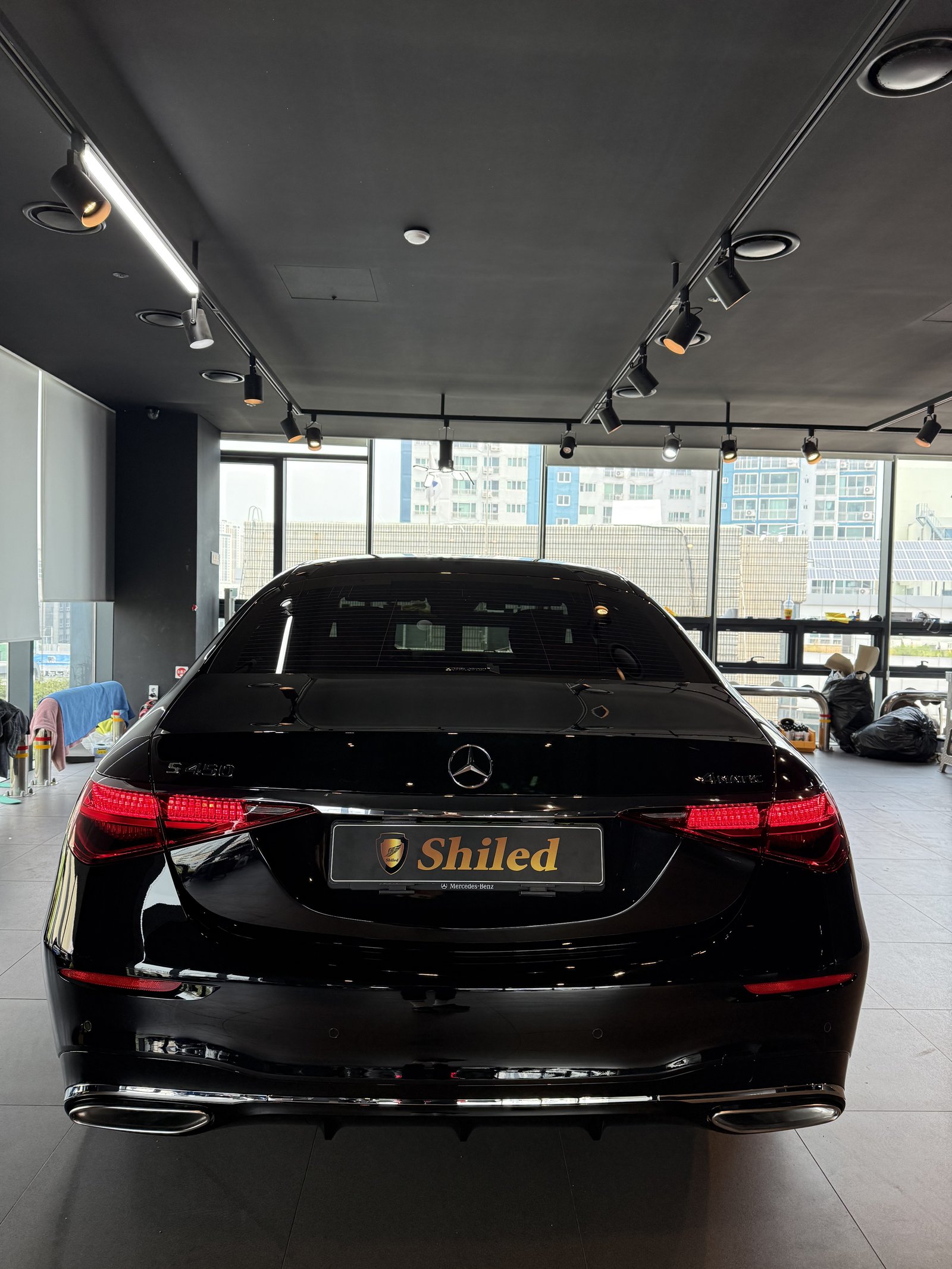 벤츠 S450 검정 후면 - 부산 쉴드광택 신차코팅