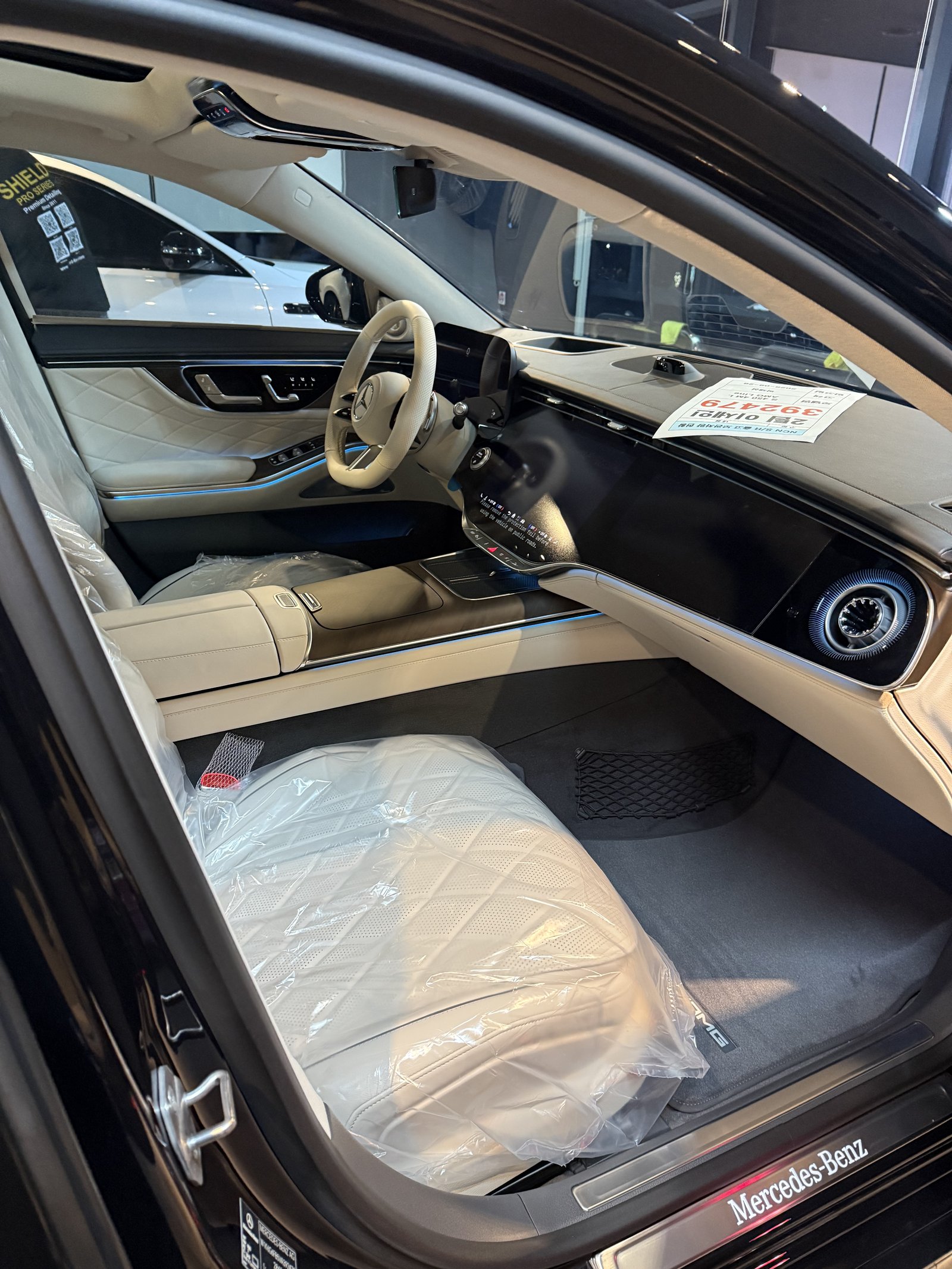 벤츠 S450 검정 신차 실내 - 출고 전 컨디션