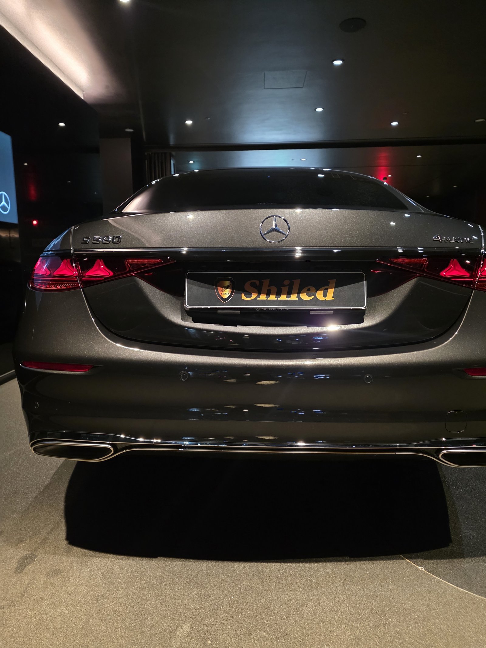 벤츠 S580 그레이 신차 측후면 광택 - 부산 유리막코팅