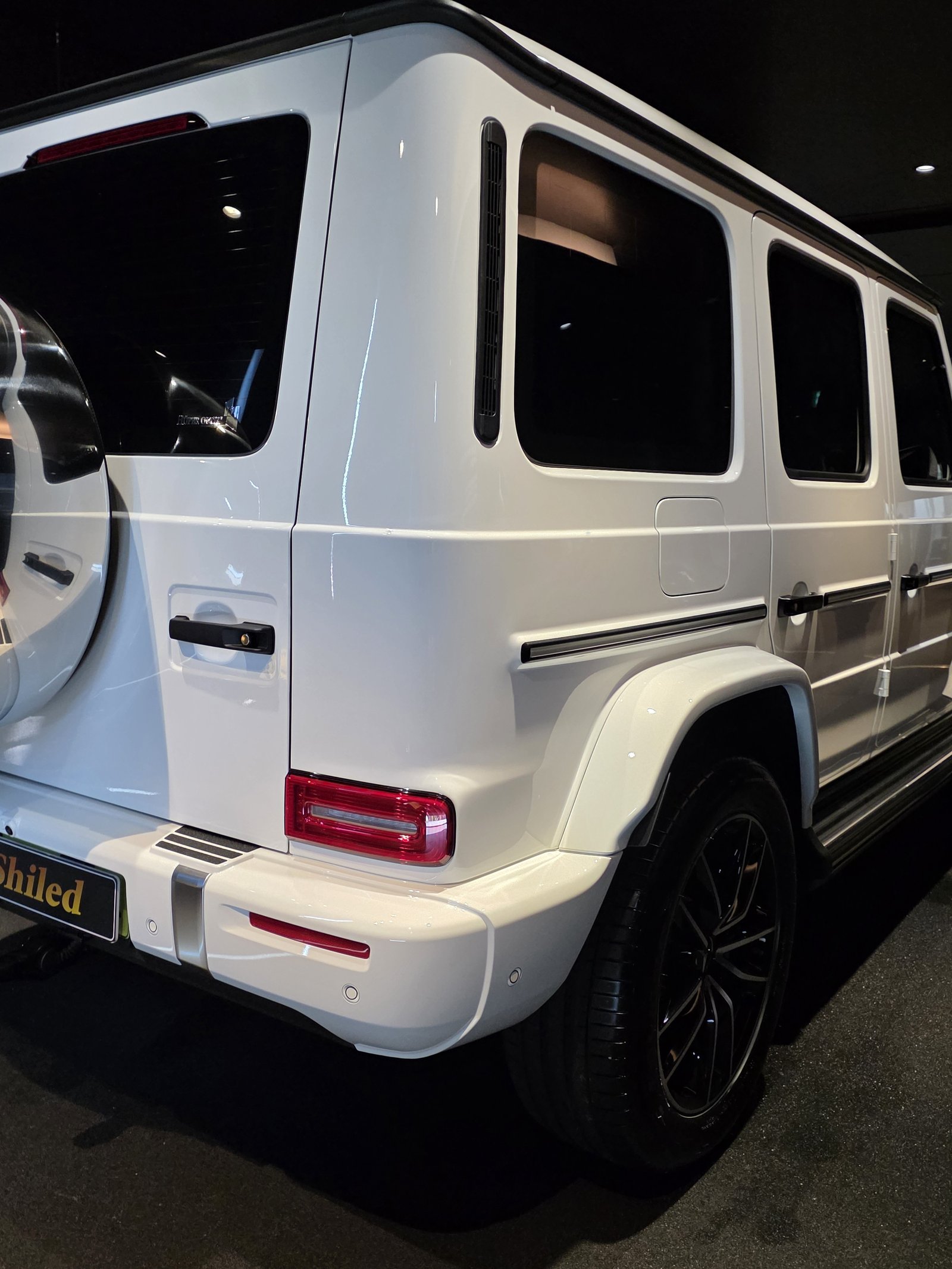 벤츠 G450 신차 후면 - 부산 쉴드광택 신차코팅