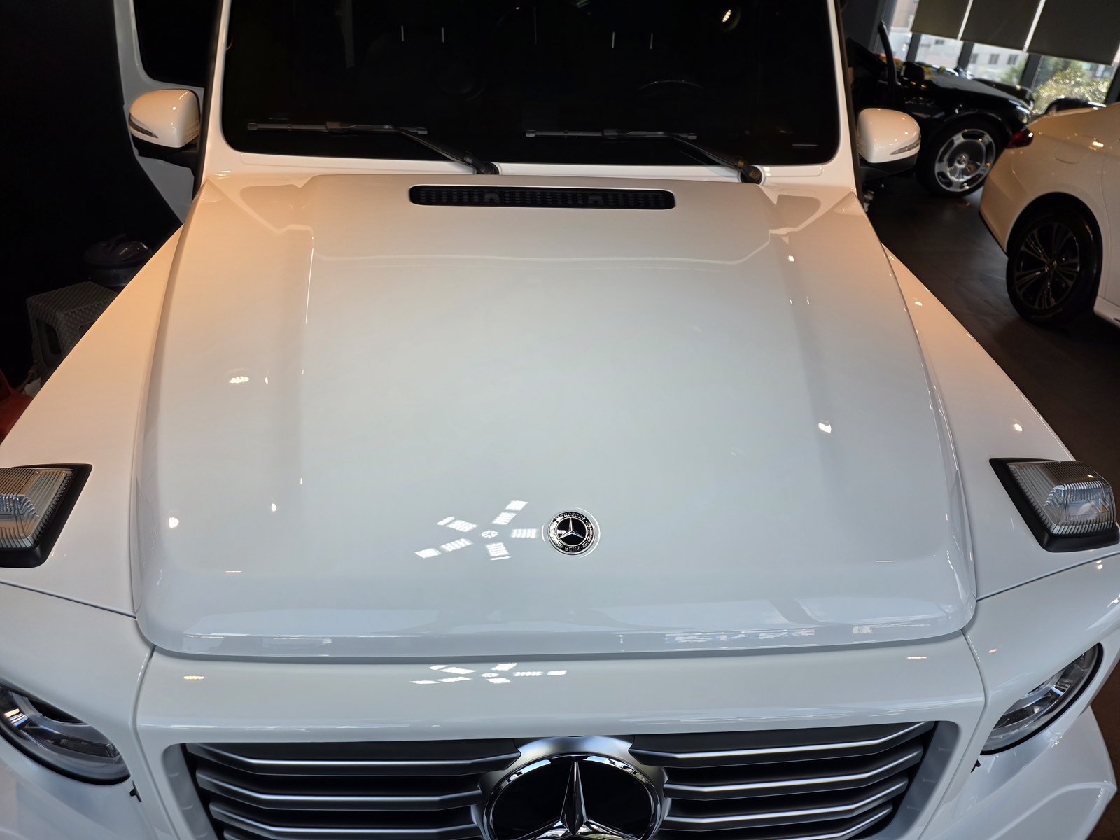 벤츠 G450 신차 전측면 - 부산 유리막코팅