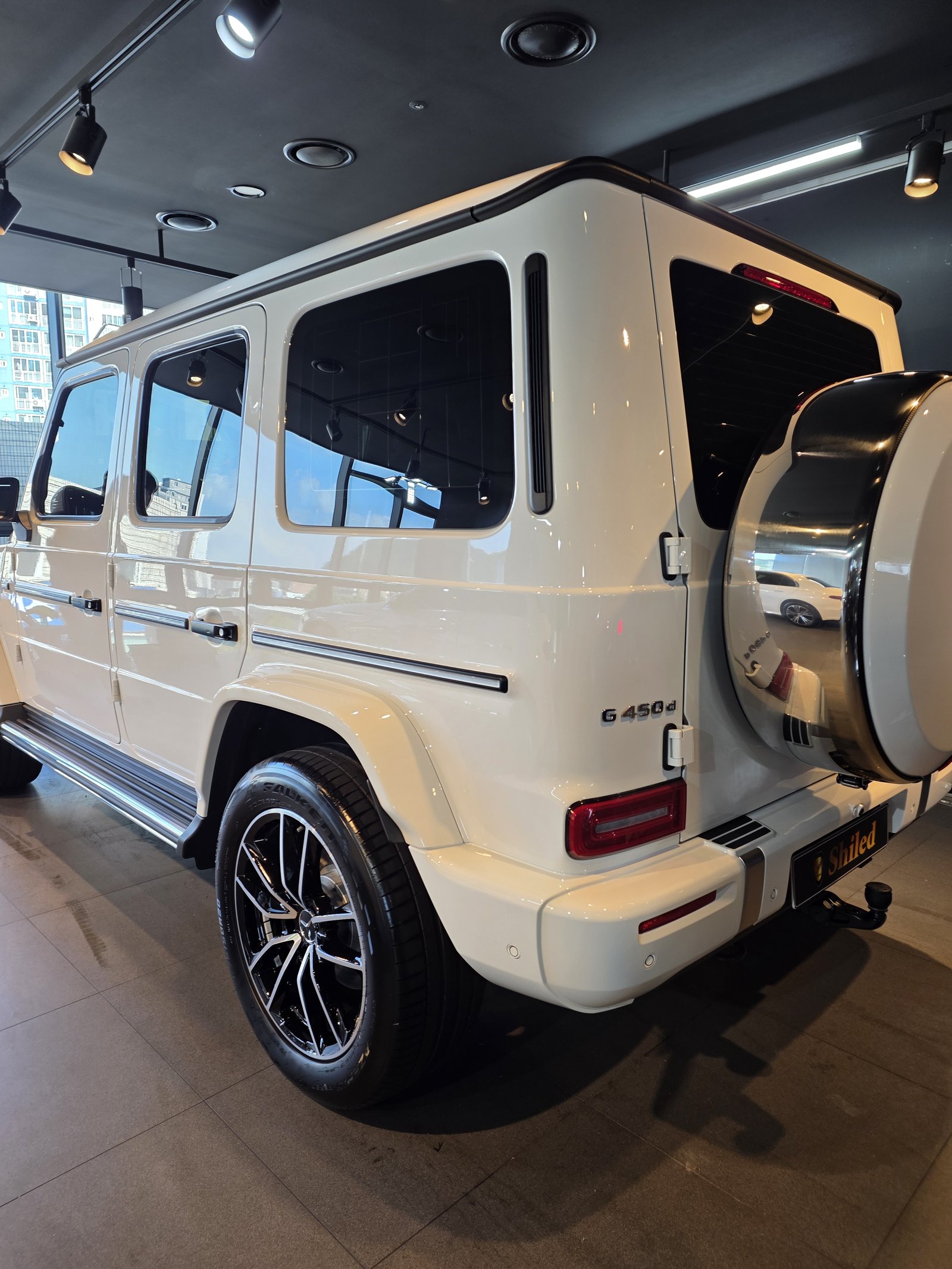 벤츠 G450 신차 전측면 반사