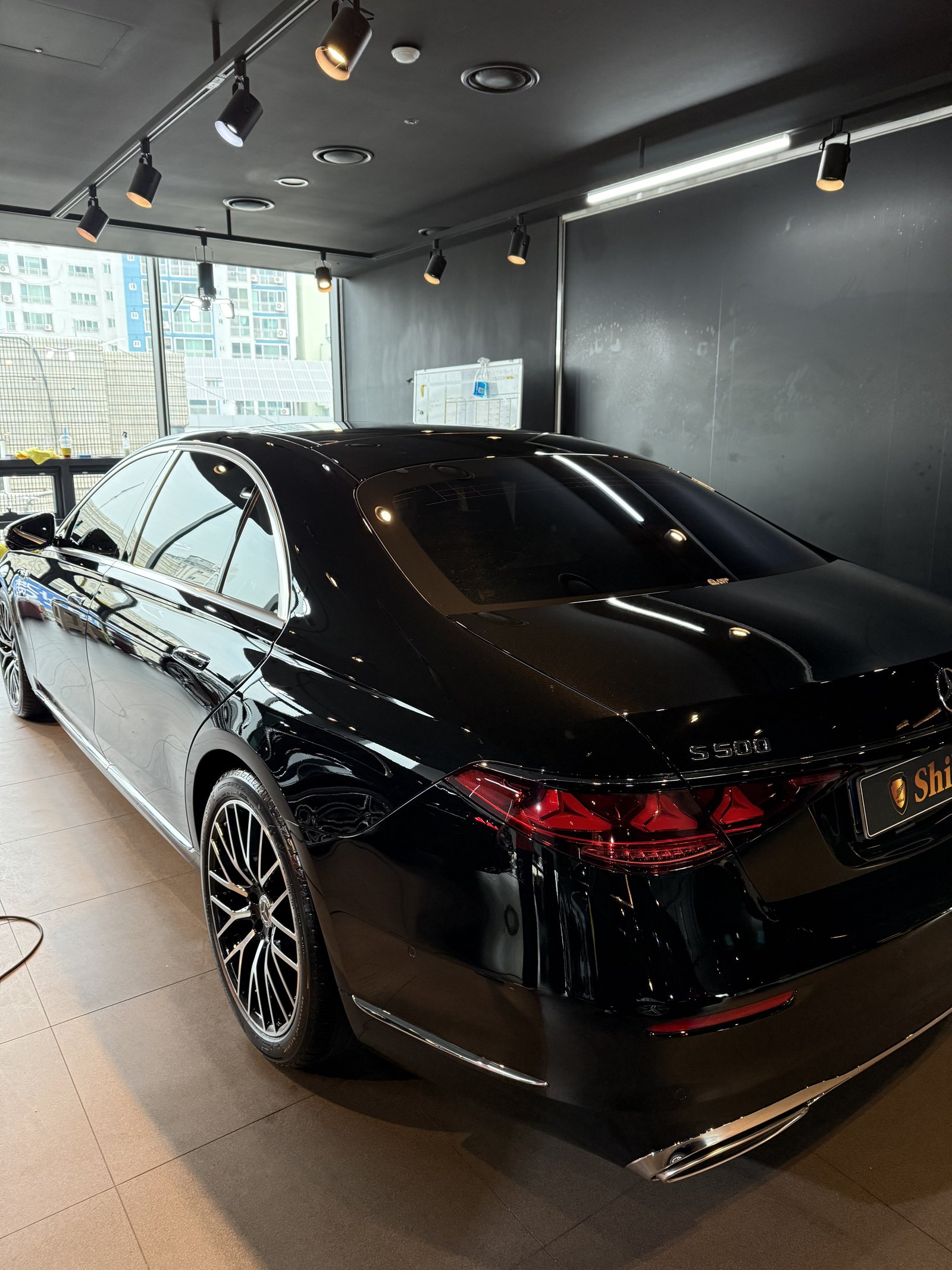 벤츠 S500 신차 측후면 광택 - 부산 유리막코팅