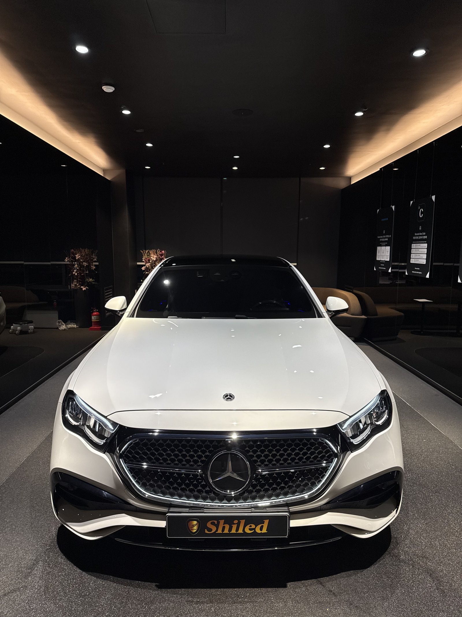 E200 AMG 신차 정면 - 부산 쉴드광택 신차코팅