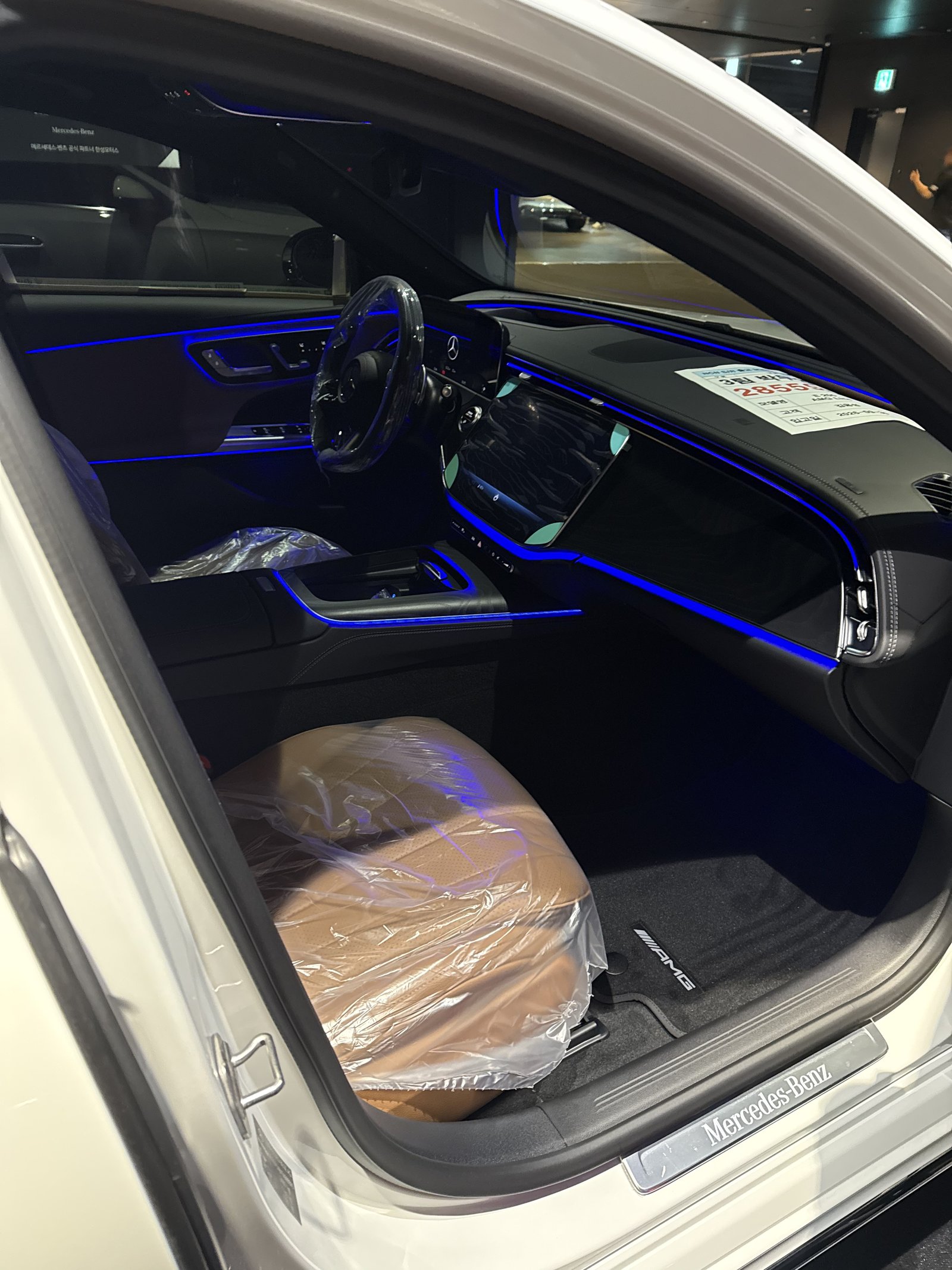 E200 AMG 실내 - 출고 전 컨디션